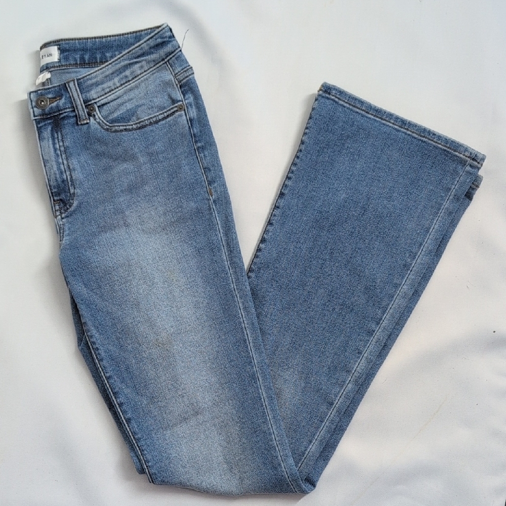 NWOT LILA RYAN Blue Flare Jeans - Picture 4 of 7